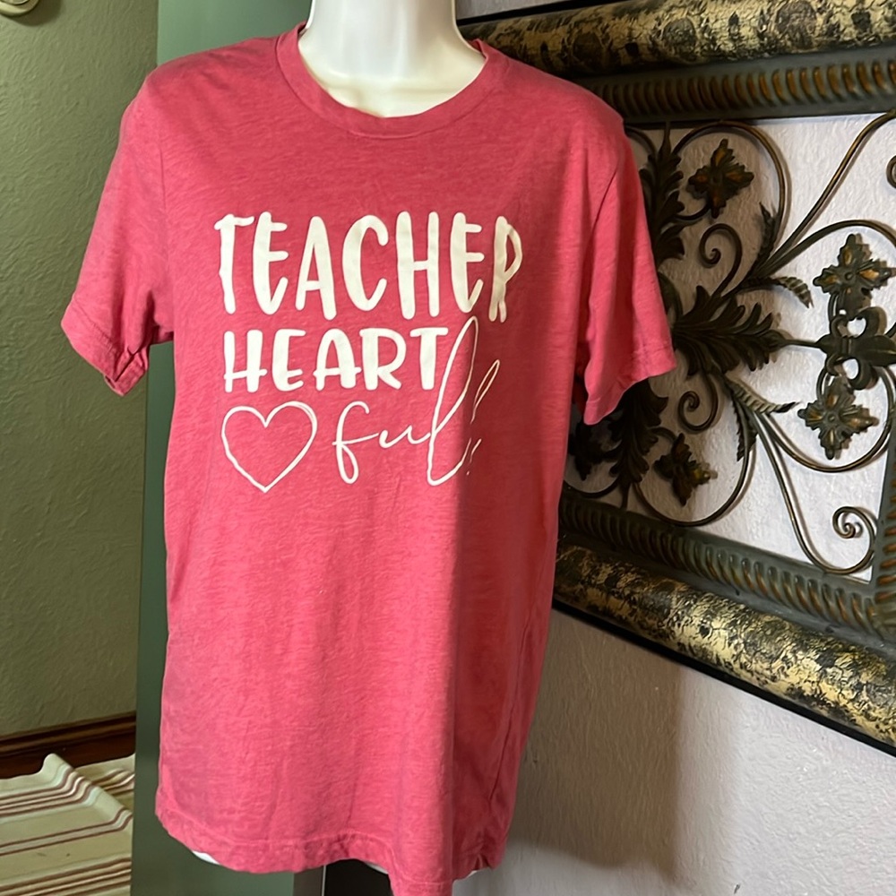 Bella Canvas Teacher Tee SS-“Teacher ❤️ full ”Size M rose